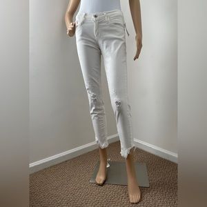 Guess white jeans 25 Regular